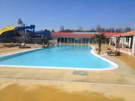 Mobilhome 6/8 Pers Les Charmettes**** * Les Mathes